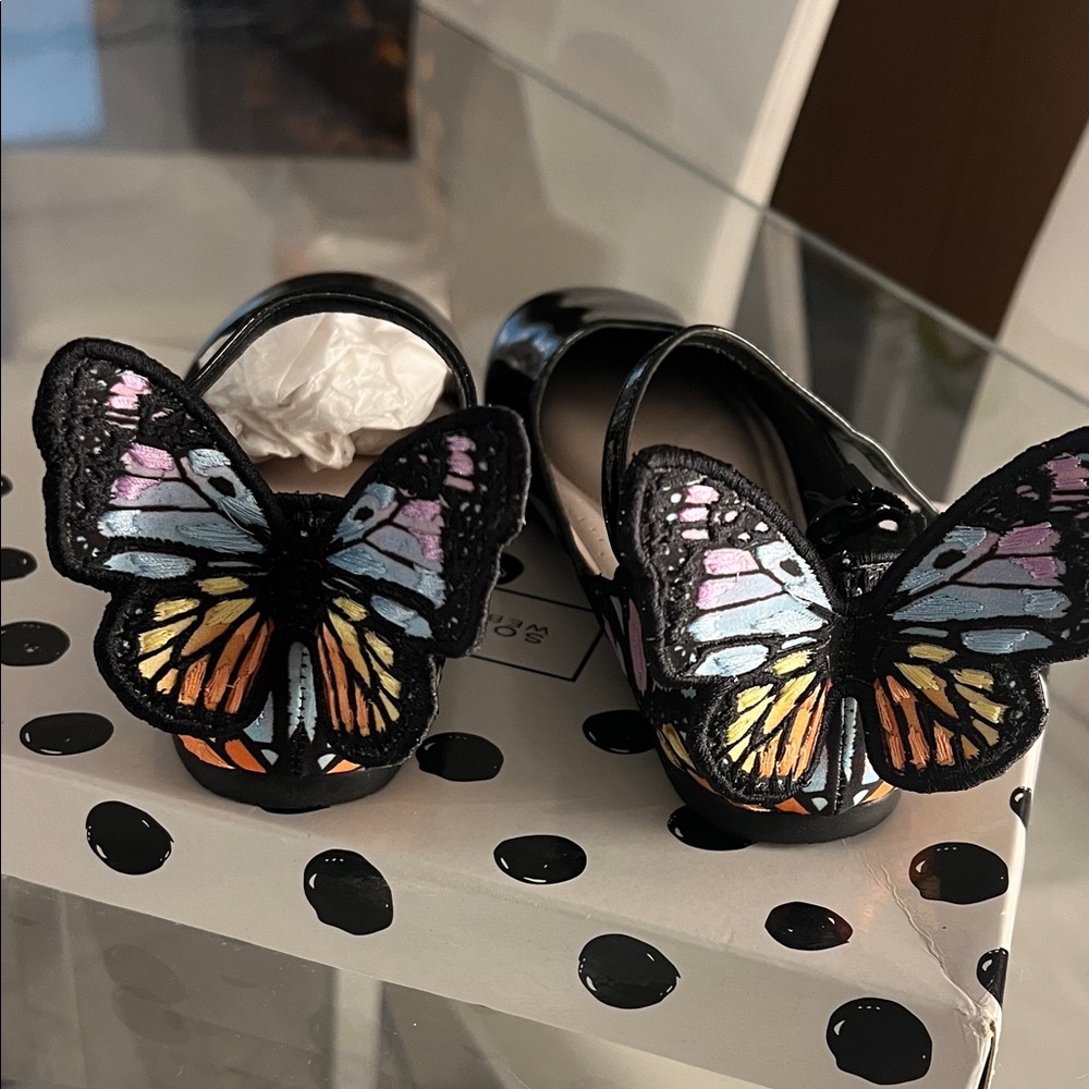 Butterfly Embellished Kids Shoes - Black